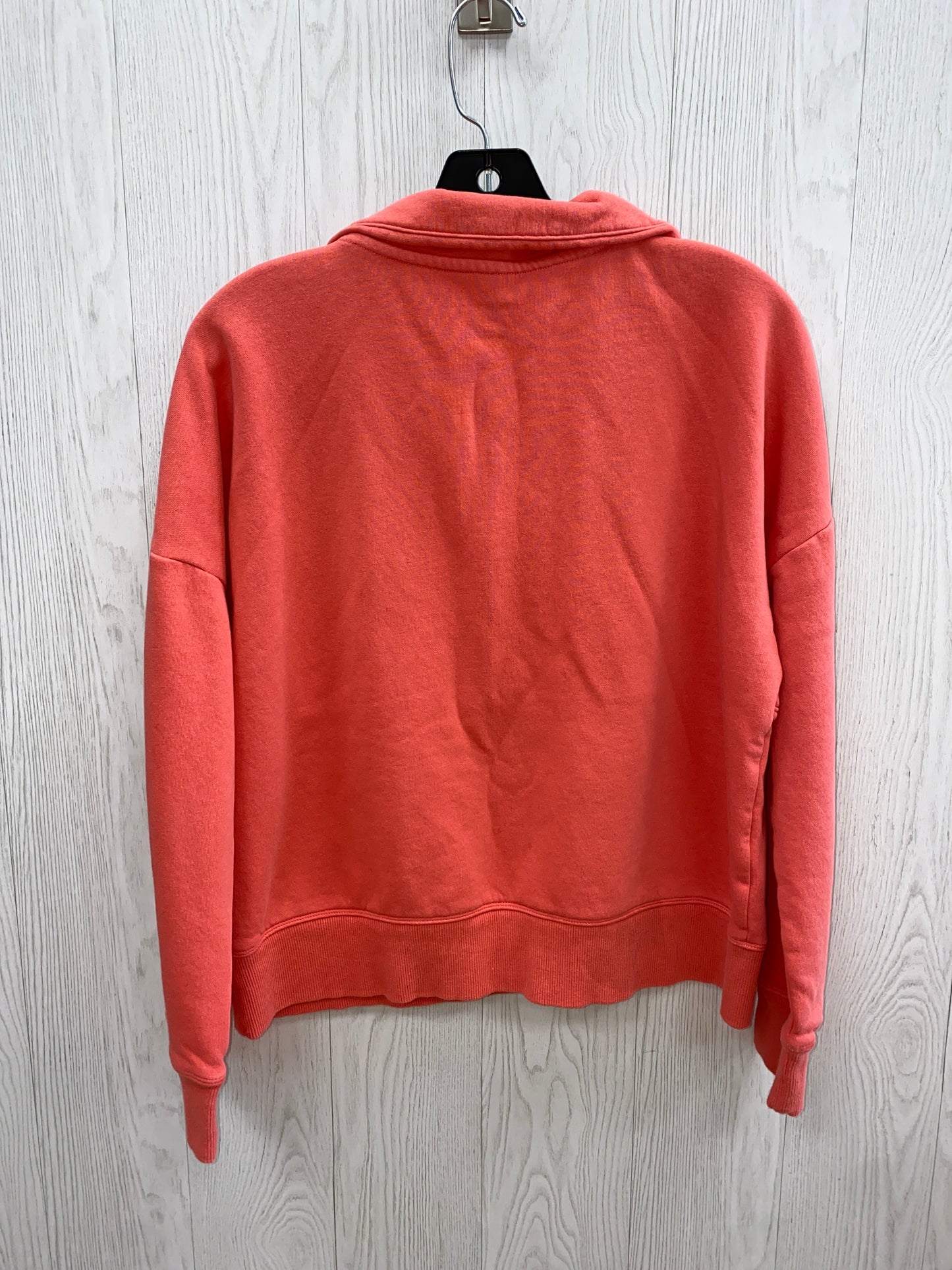 Athletic Sweatshirt Crewneck By Under Armour Size: M