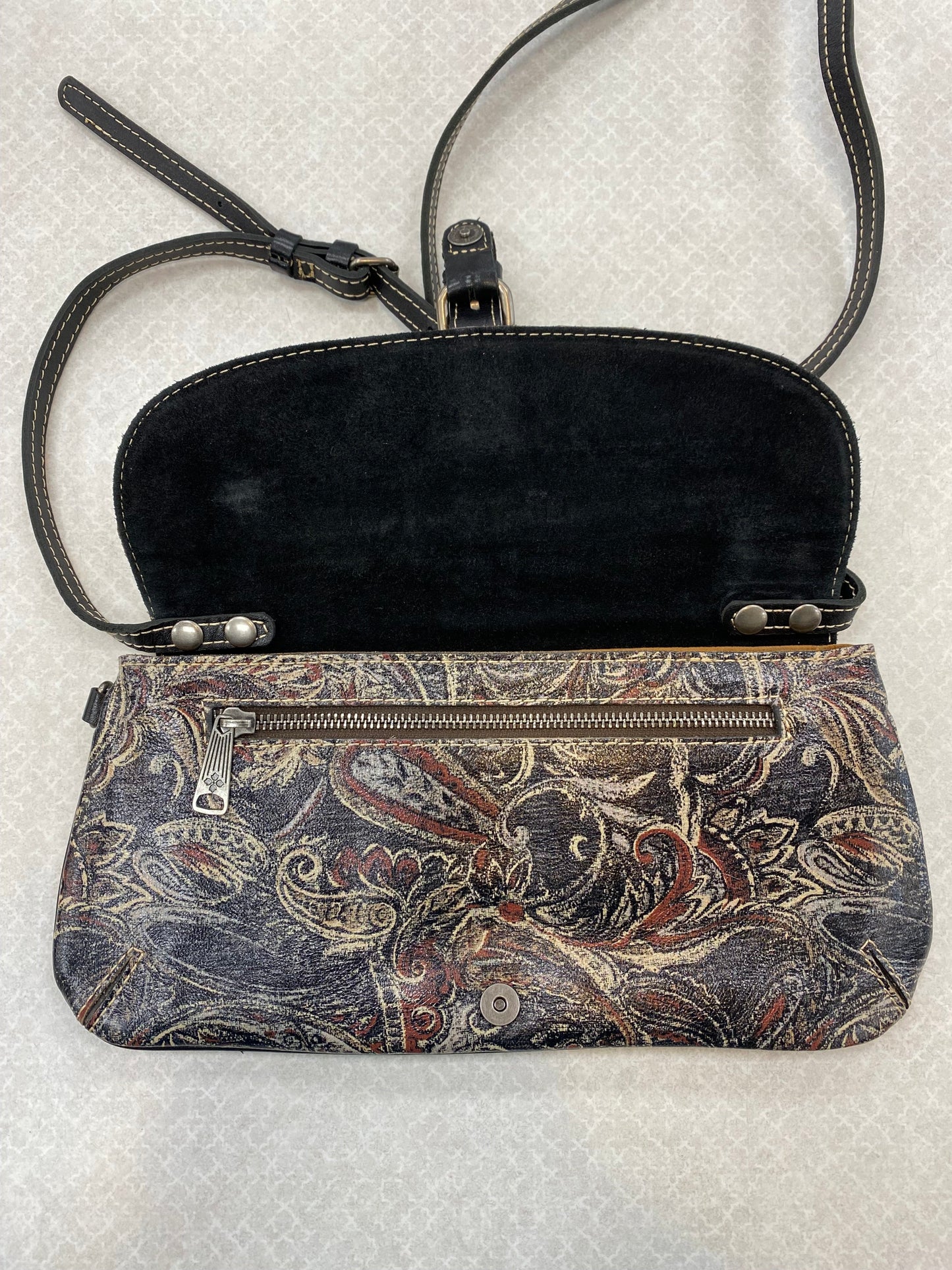 Crossbody Designer By Patricia Nash Size: Small