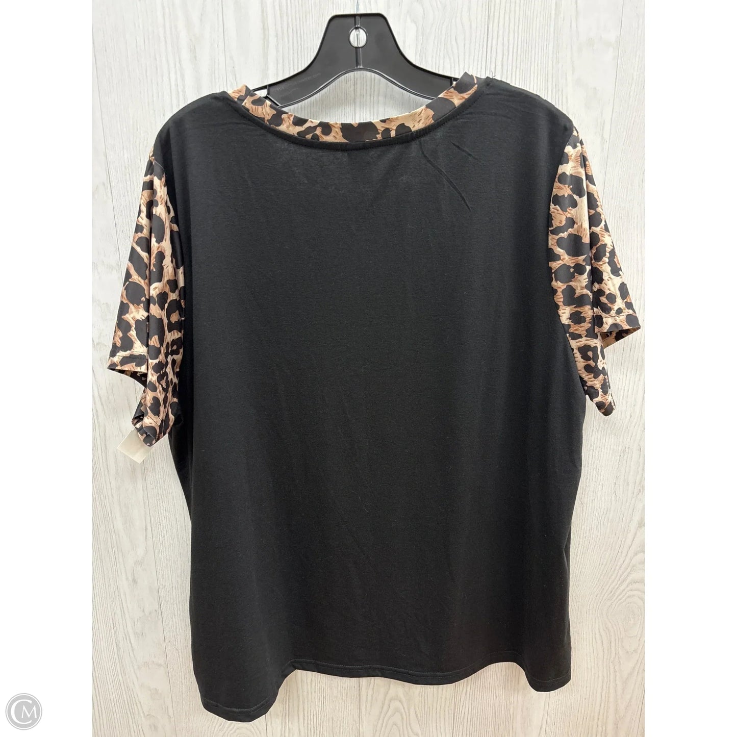 Top Short Sleeve By Clothes Mentor In Animal Print, Size: 2x