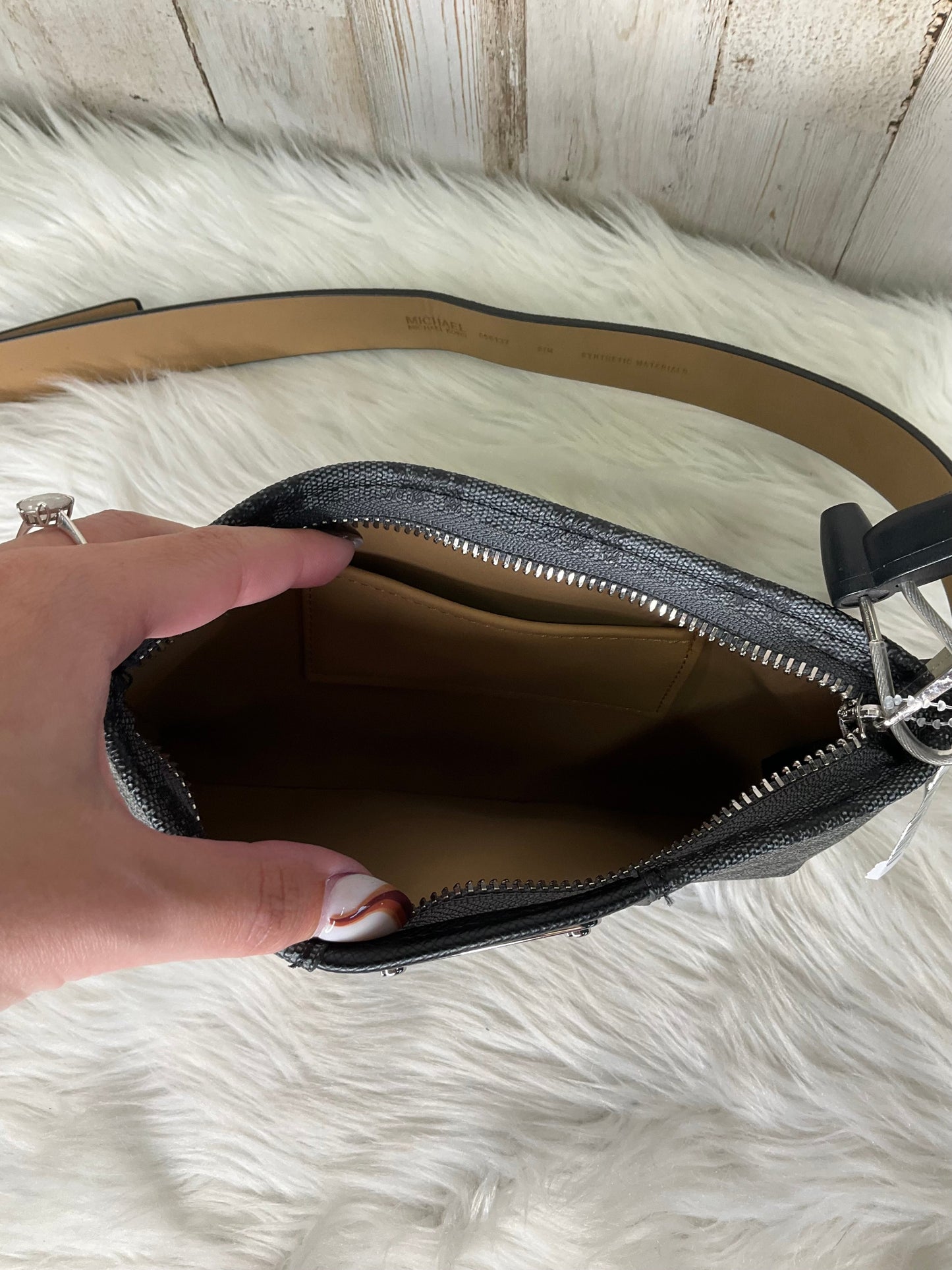 Belt Bag Designer By Michael Kors Size: Small