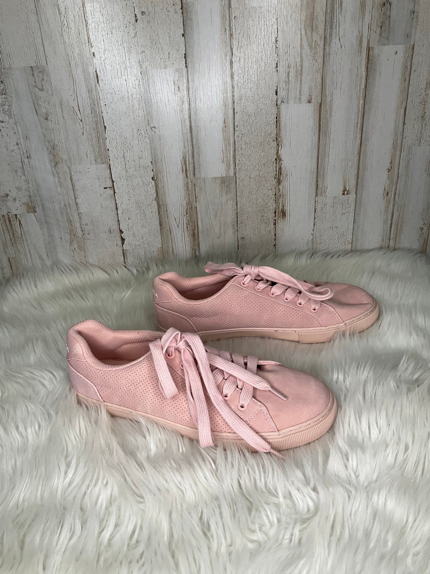 Shoes Sneakers By Nautica Size: 8.5
