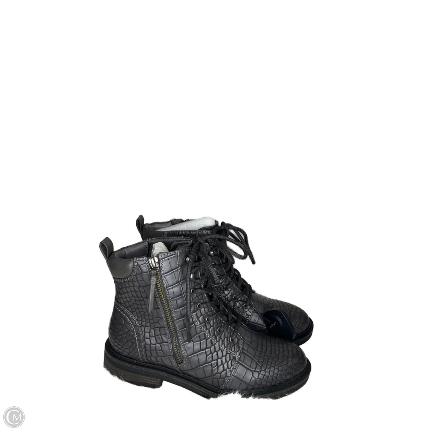 Boots Ankle Flats By Bare Traps In Grey, Size: 7.5
