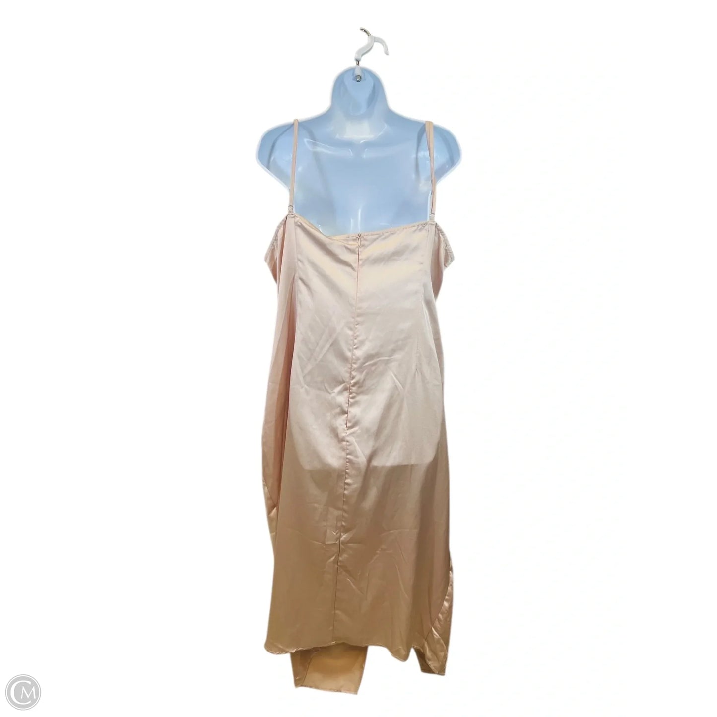 Dress Party Long By Pretty Little Thing In Peach, Size: 2x
