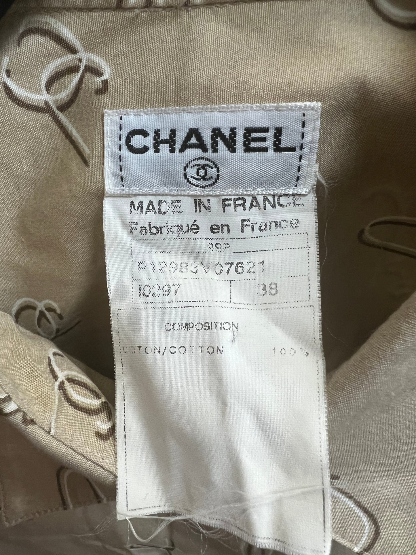 FLASH 50% off - Cream & Tan Top Long Sleeve Luxury Designer Chanel, Size M