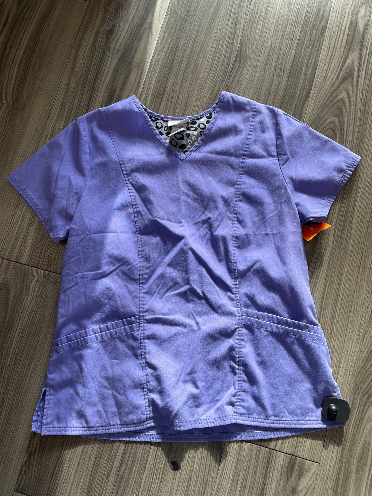 Top Short Sleeve By Clothes Mentor Size: M