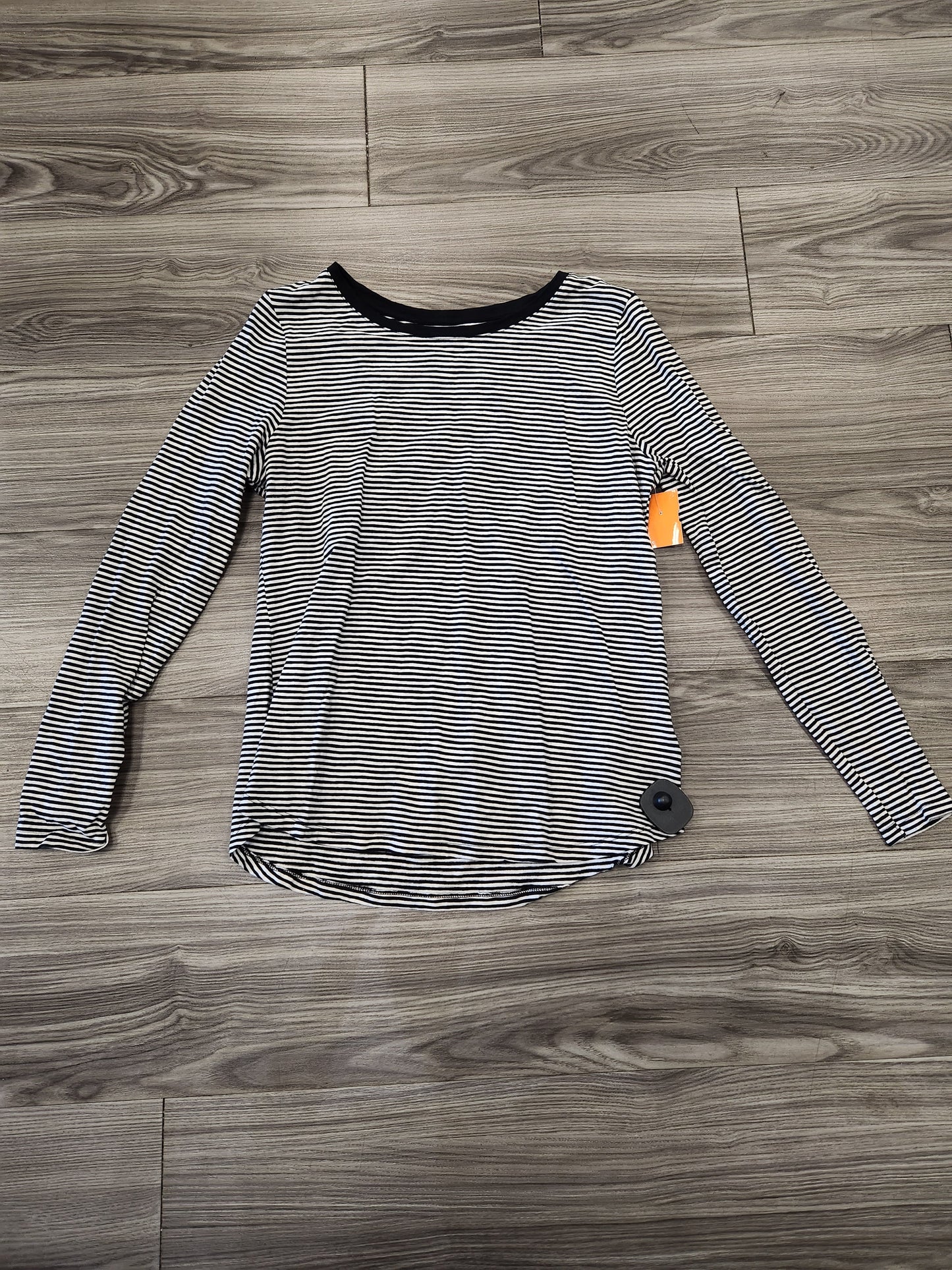 Top Long Sleeve By Old Navy Size: M