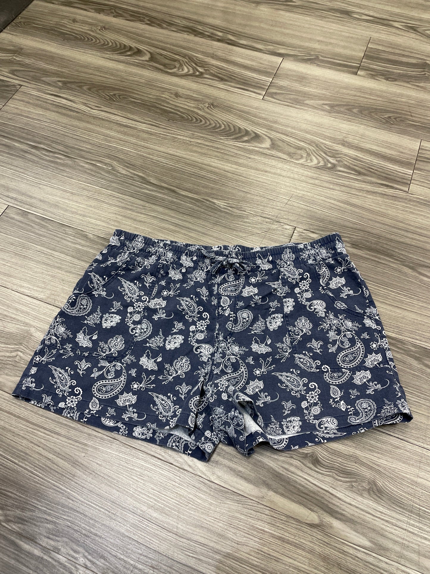 Shorts By Maurices Size: Xl