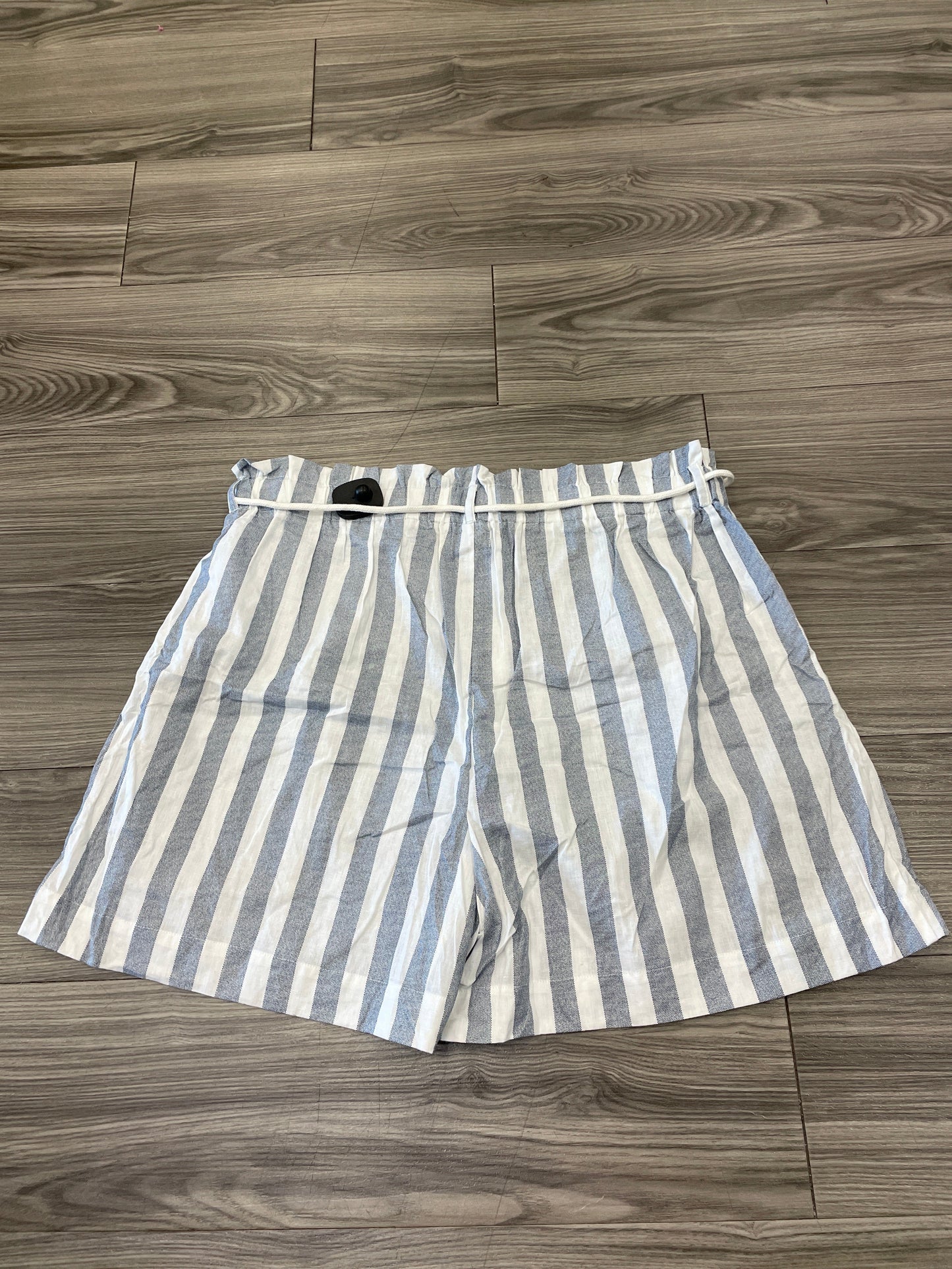 Shorts By Clothes Mentor Size: 3x