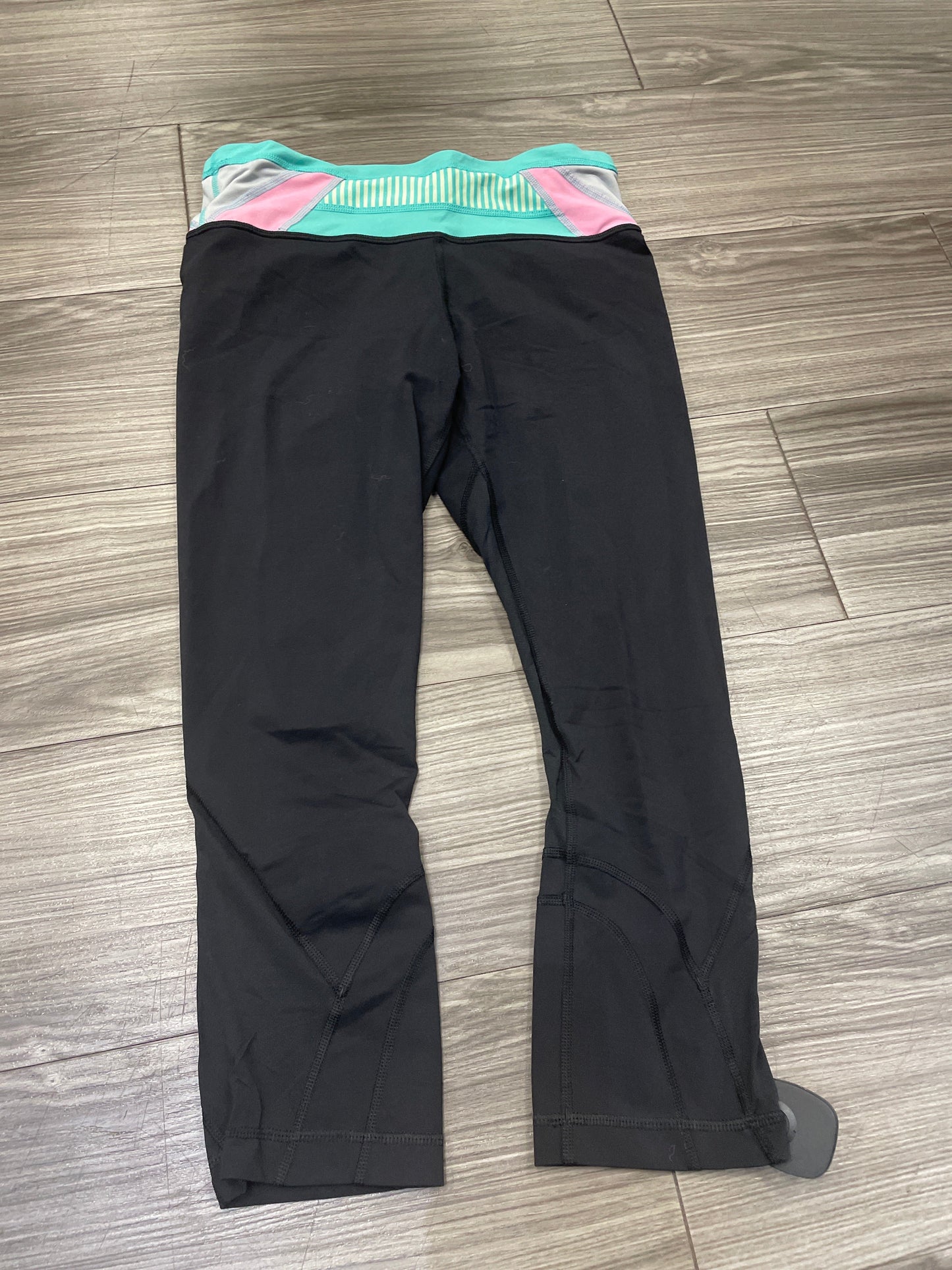 Athletic Capris By Lululemon In Multi-colored, Size: 6
