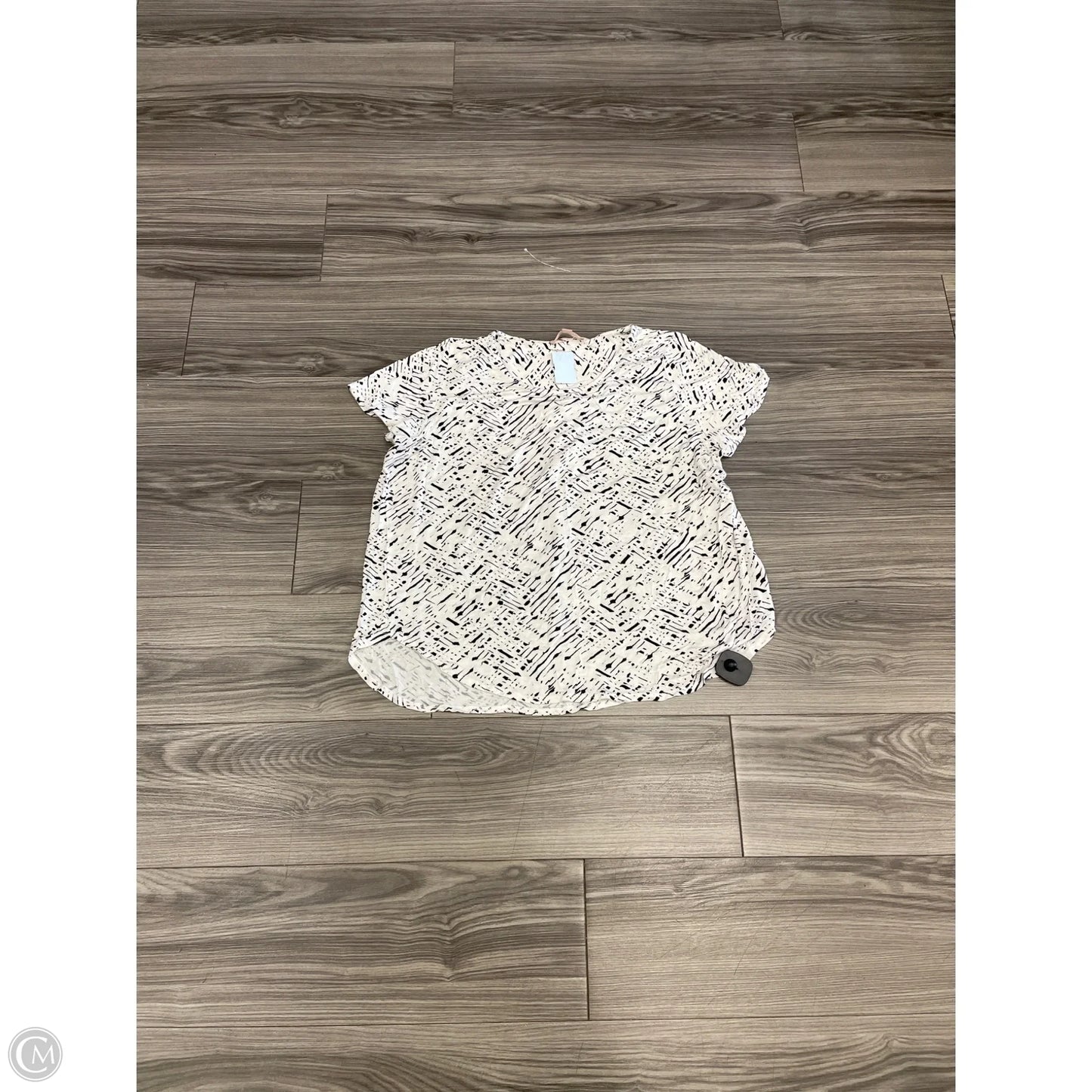 Top Short Sleeve By Philosophy In Black & White, Size: 1x