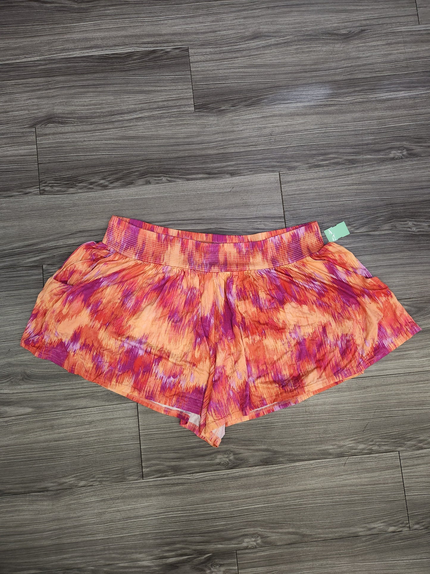 Shorts By Terra & Sky Size: 3x