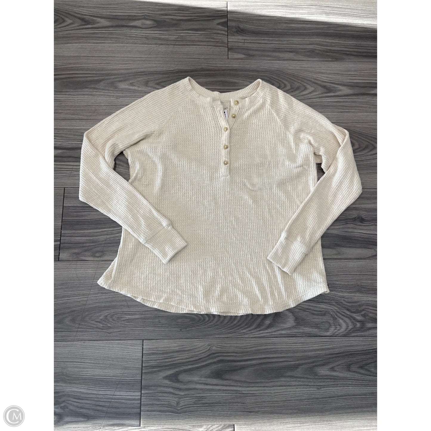 Top Long Sleeve By American Eagle In Cream, Size: Xs