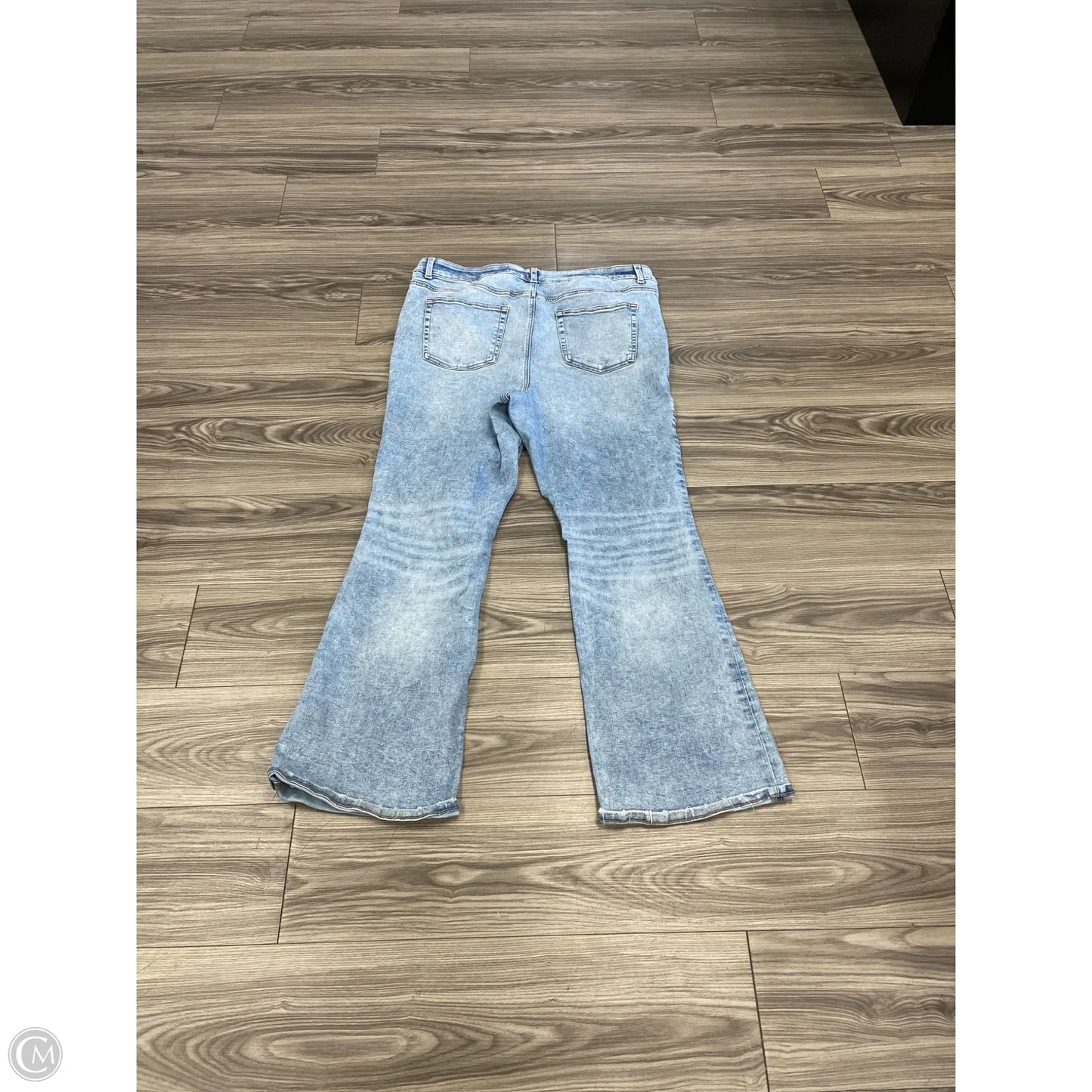 Jeans Flared By Edgely In Blue Denim, Size: 22