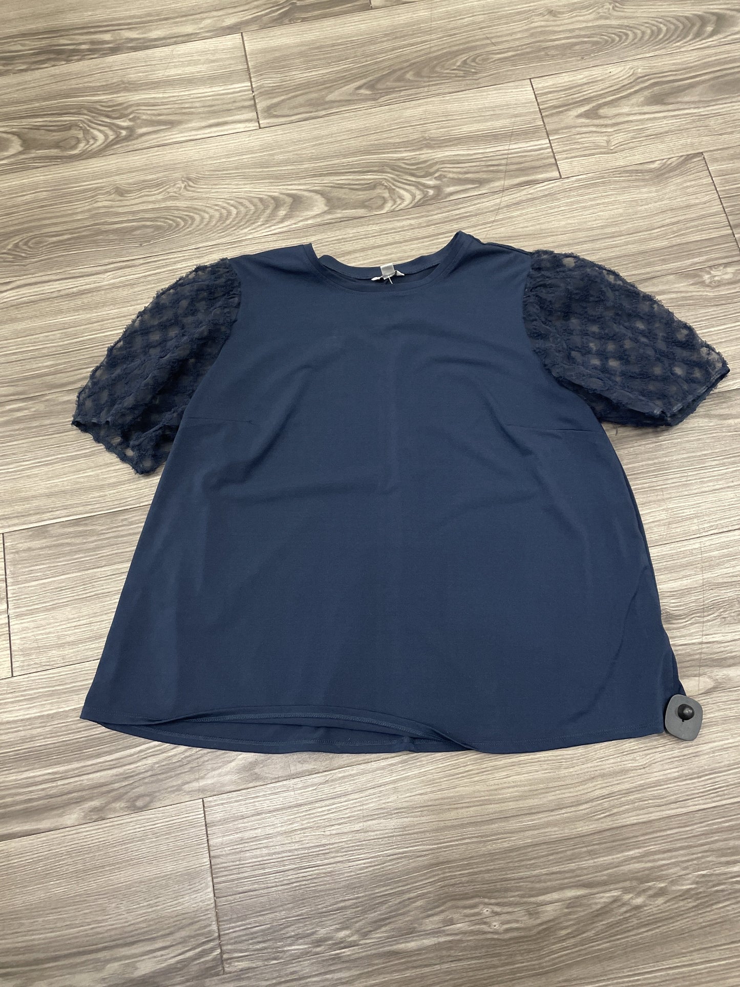 Blouse Short Sleeve By Cato Size: 20