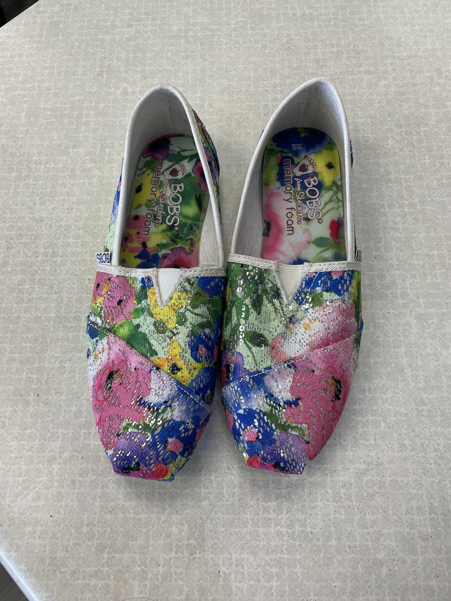 Shoes Flats By Bobs Size: 6