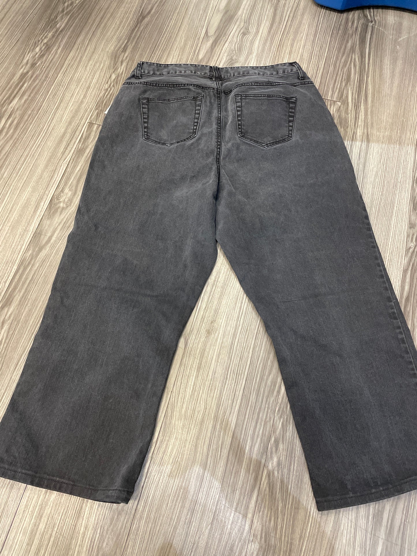 Capris By Christopher And Banks Size: 14
