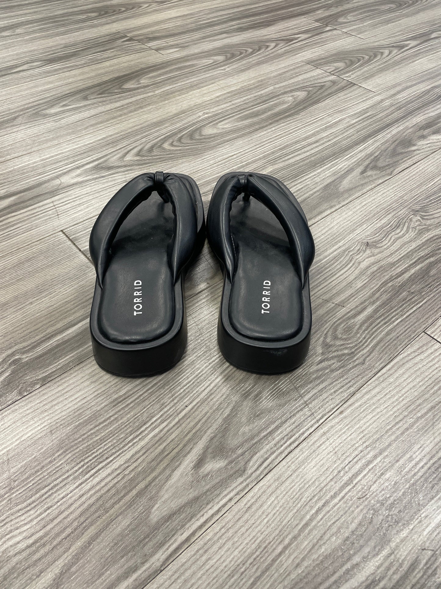 Sandals Flip Flops By Torrid Size: 7.5