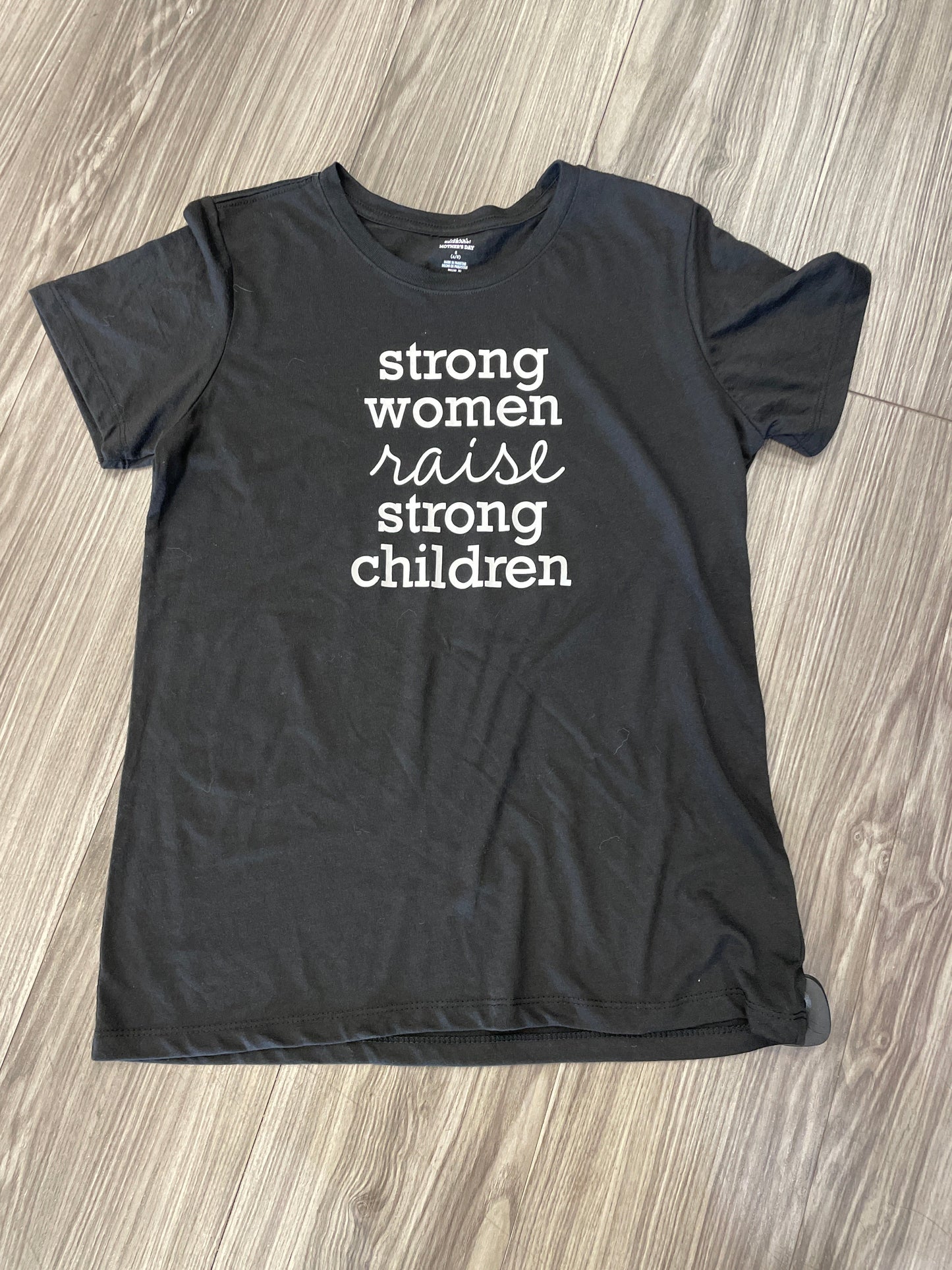 Top Short Sleeve By Clothes Mentor In Black, Size: S