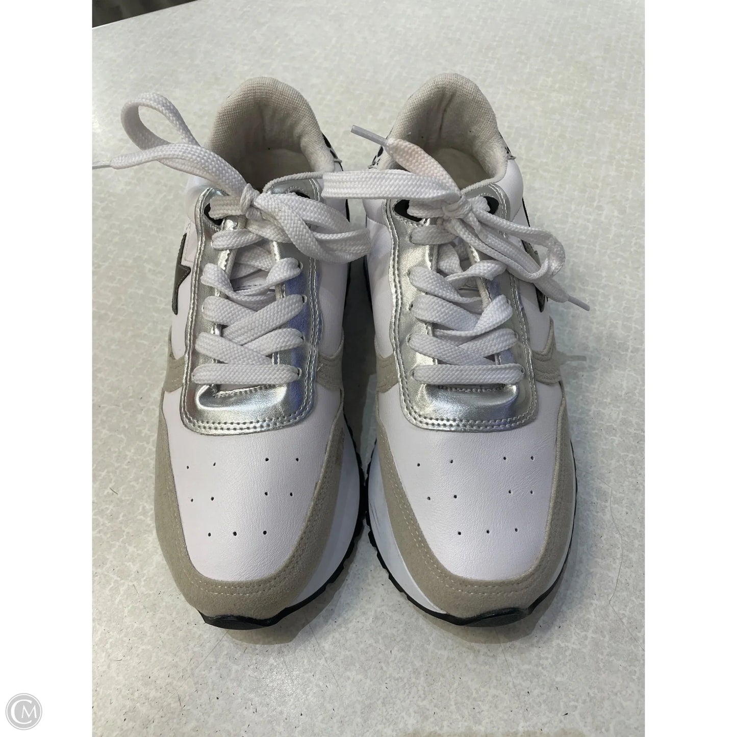 Shoes Athletic By Cmc In Black & White, Size: 7
