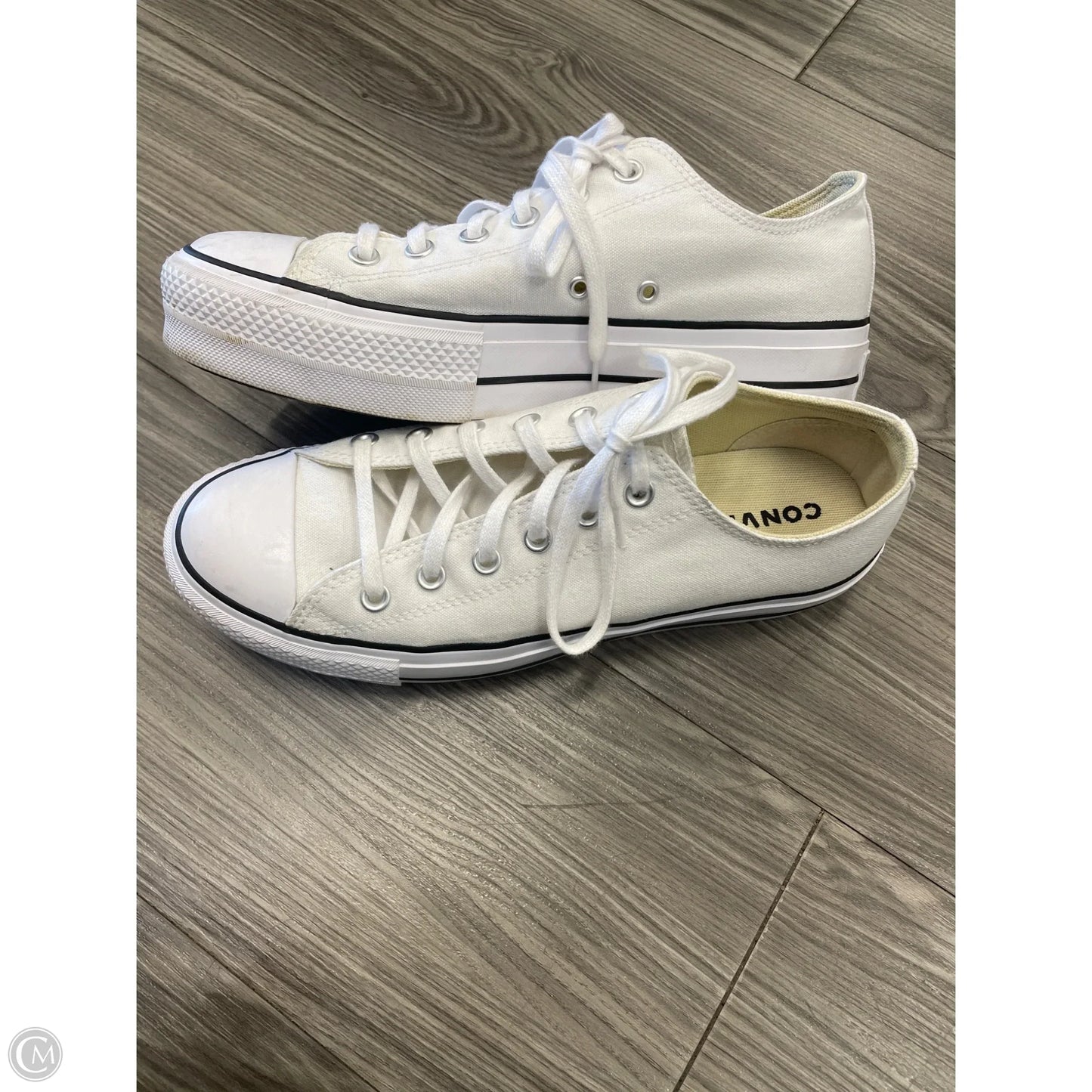 Shoes Sneakers Platform By Converse In White, Size: 10