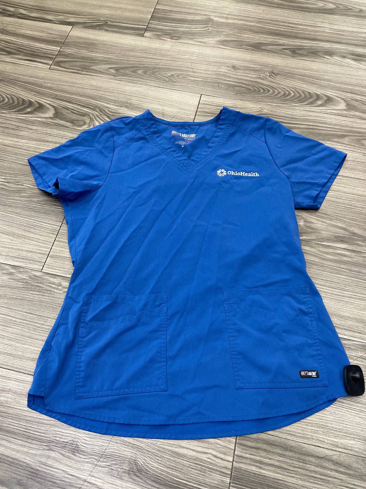 Top Short Sleeve By Greys Anatomy Size: M