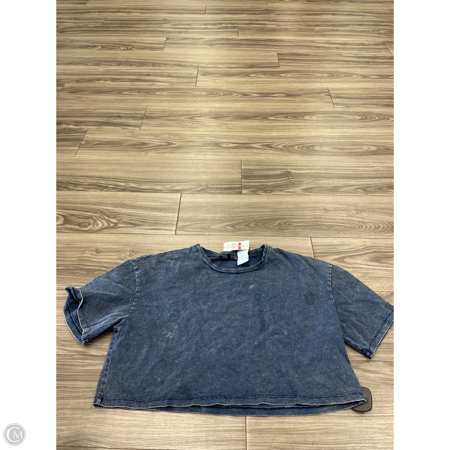 Top Short Sleeve By Emory Park In Blue, Size: L