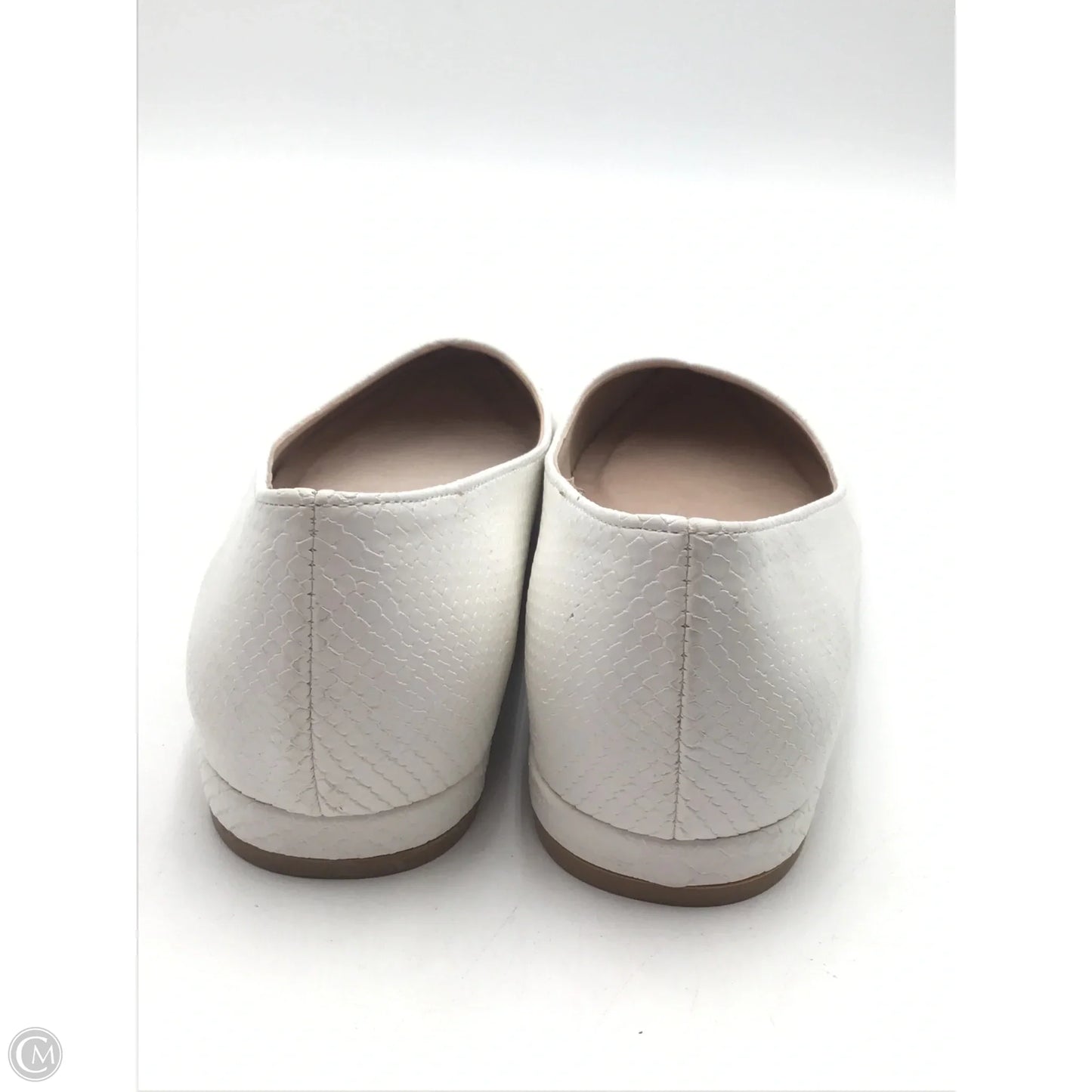 Shoes Flats By Chinese Laundry In White, Size: 9.5