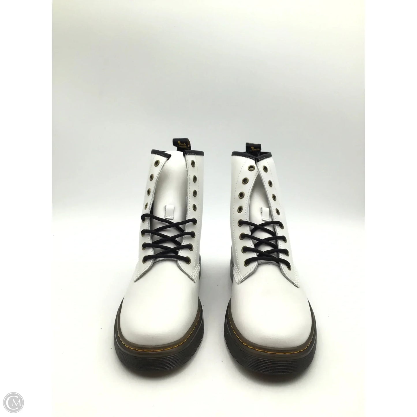 Boots Ankle Flats By Dr Martens In White, Size: 11
