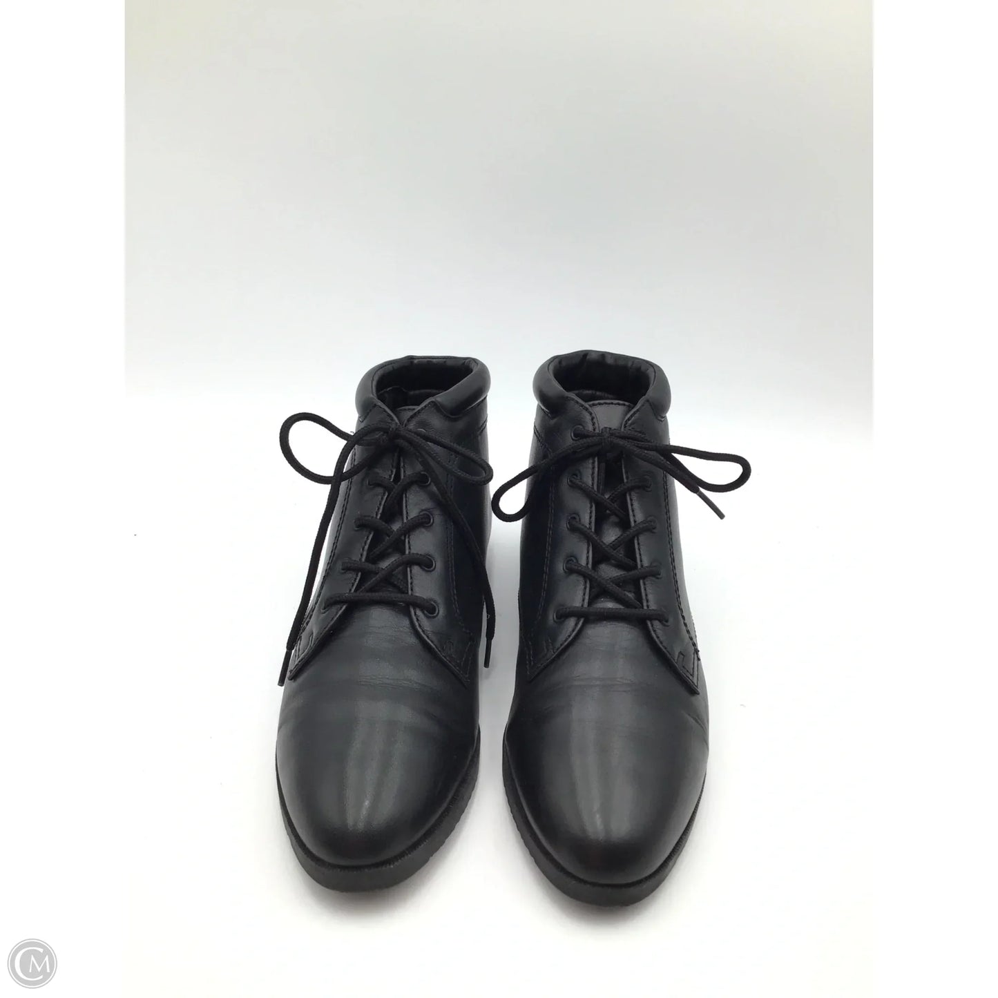 Boots Ankle Flats By Clothes Mentor In Black, Size: 7