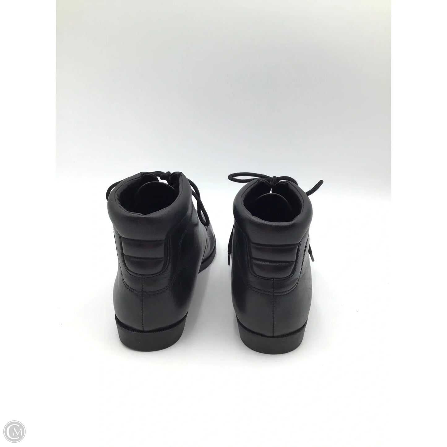 Boots Ankle Flats By Clothes Mentor In Black, Size: 7
