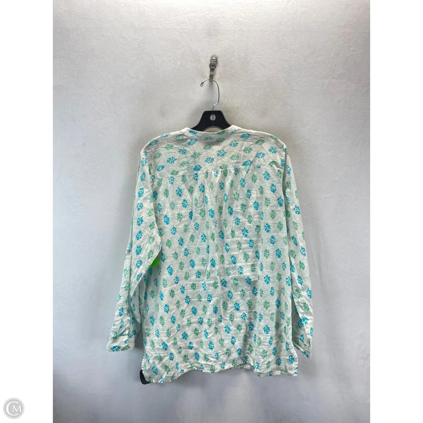 Top Long Sleeve By Old Navy In White, Size: L