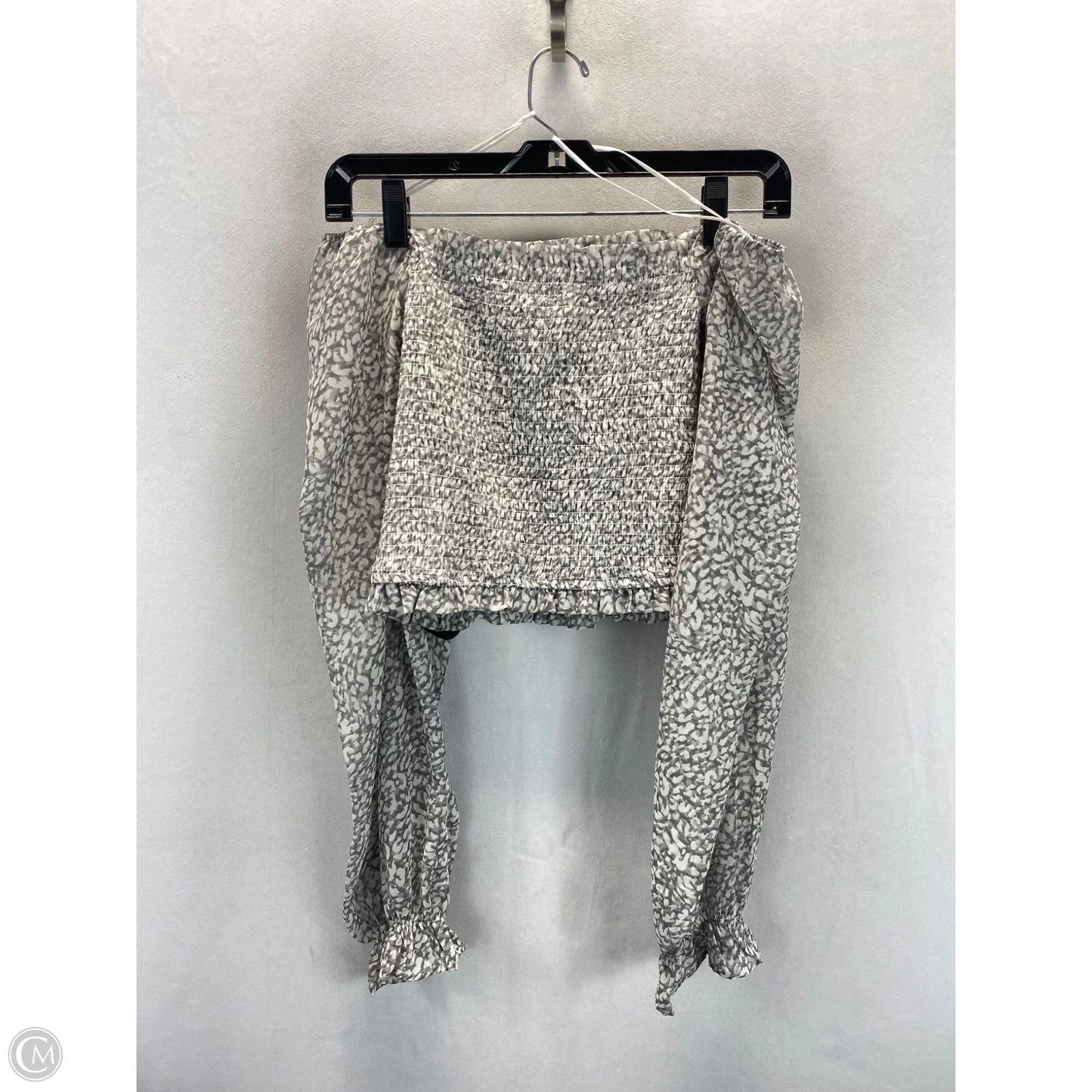 Top Long Sleeve By Japna In Grey, Size: L