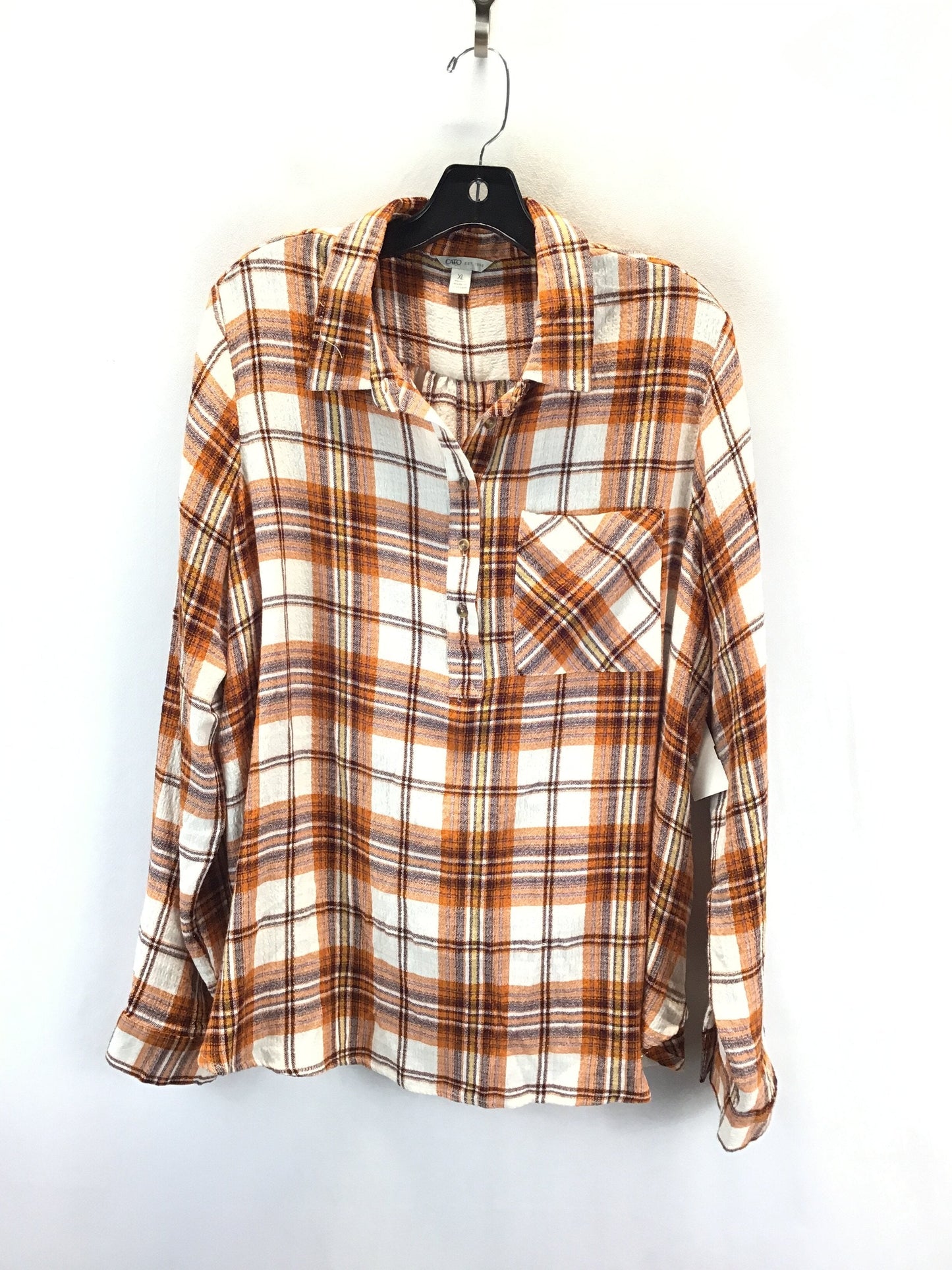 Top Long Sleeve By Cato Size: Xl
