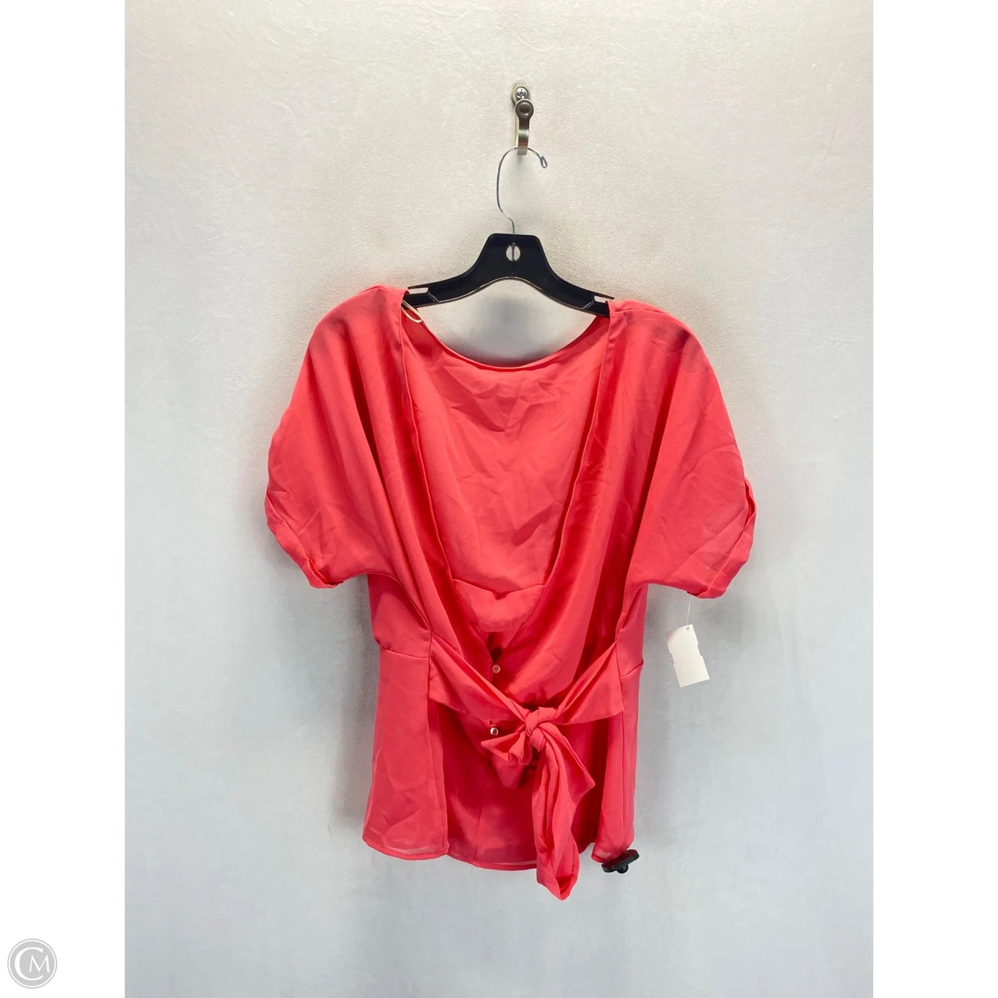 Top Short Sleeve By New York And Co In Coral, Size: M