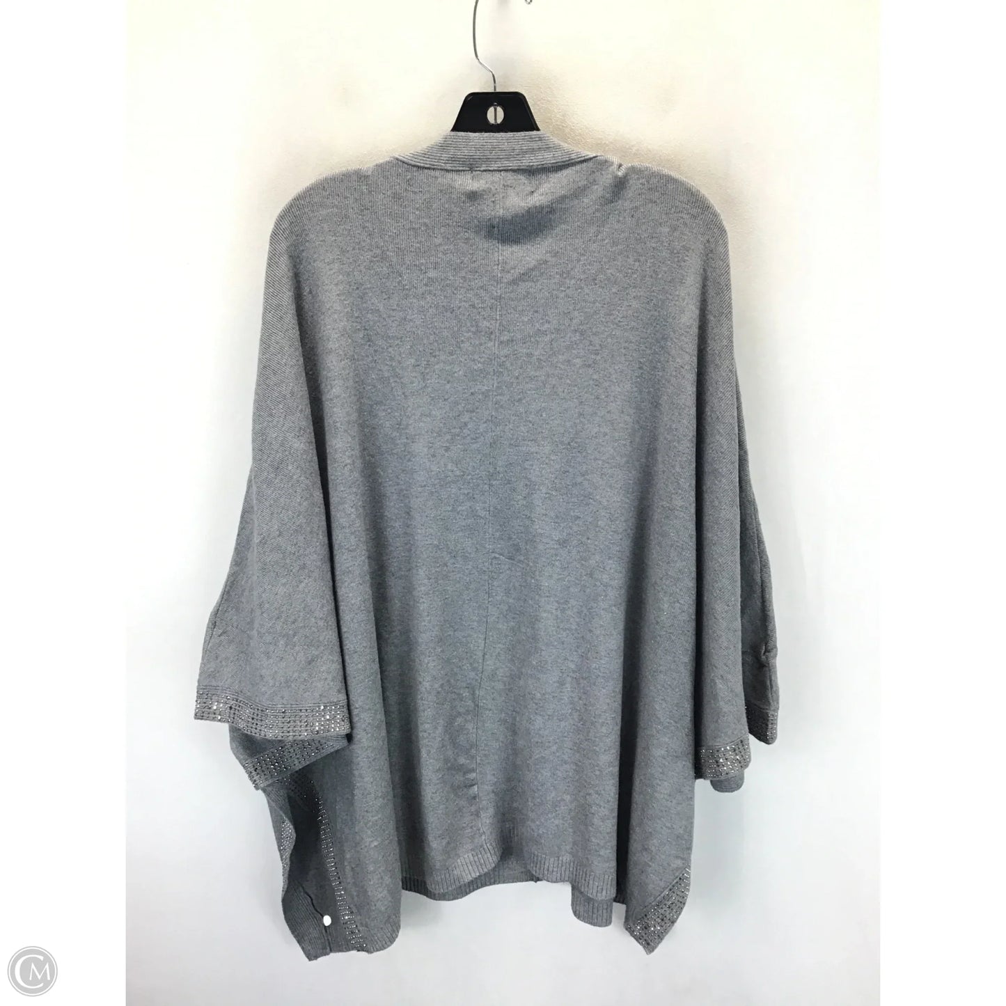 Shawl By Clothes Mentor In Grey, Size: 2x