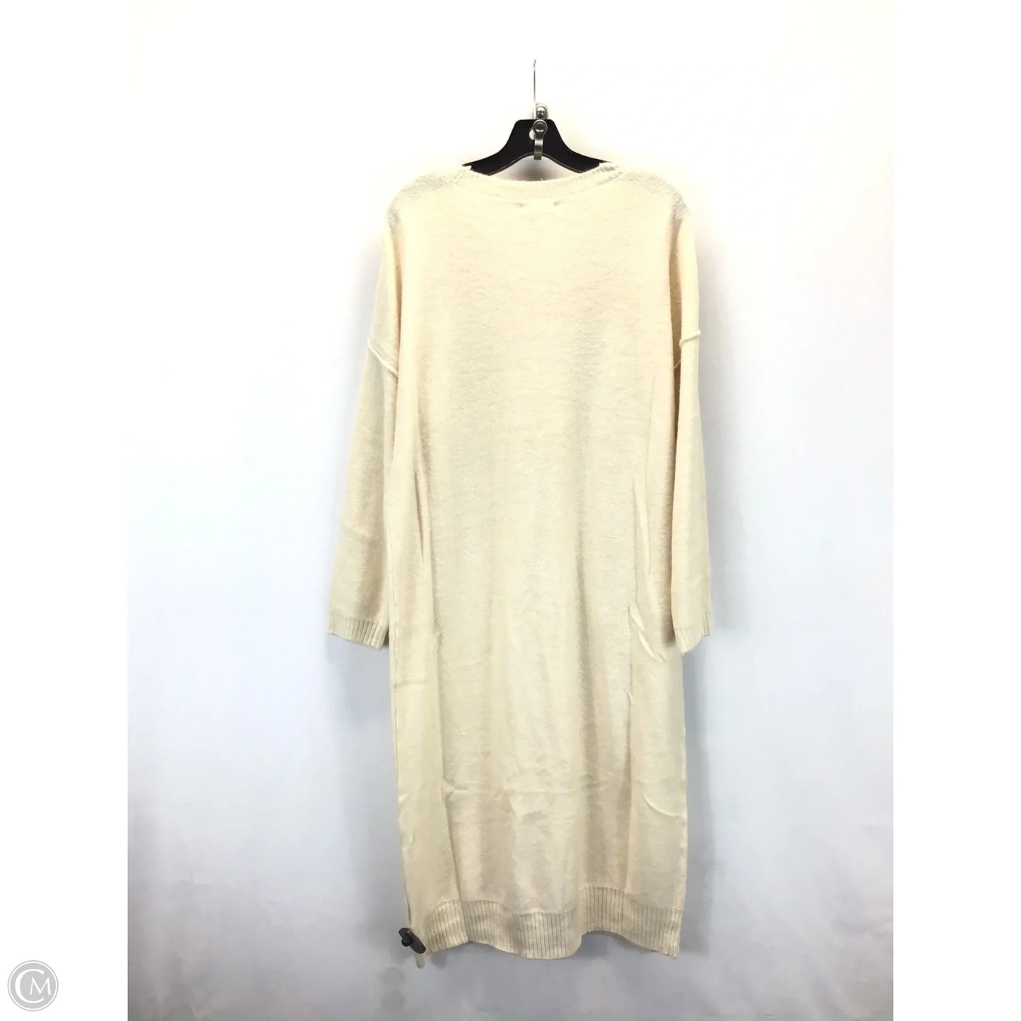 Dress Sweater By Clothes Mentor In Cream, Size: Xl