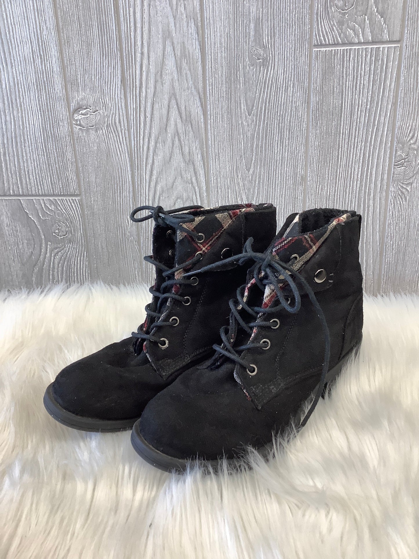 Boots Ankle Flats By Rock And Candy In Black, Size: 7