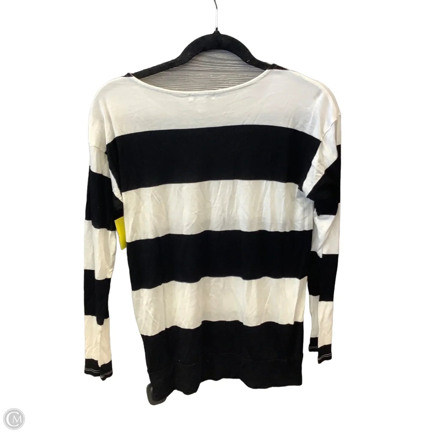 Top Long Sleeve By Old Navy In Black & White, Size: S