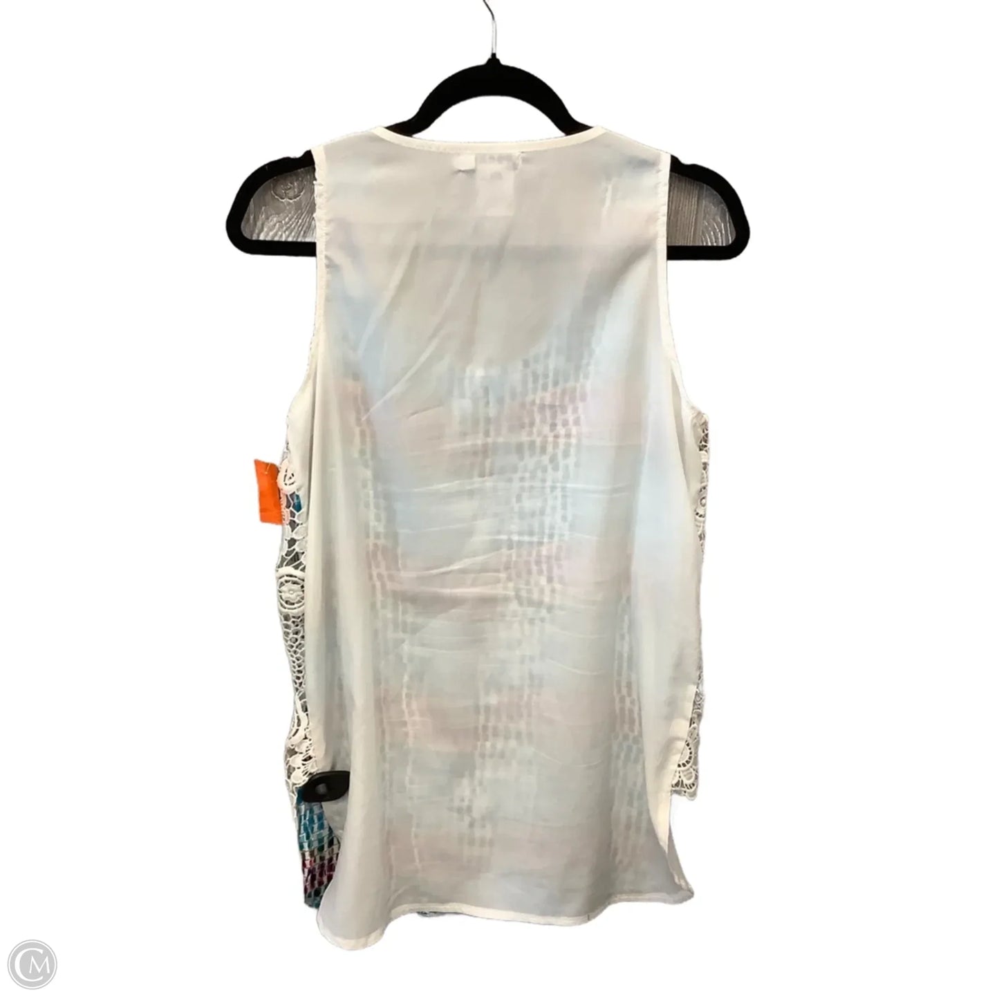 Top Sleeveless By Adore In White, Size: M