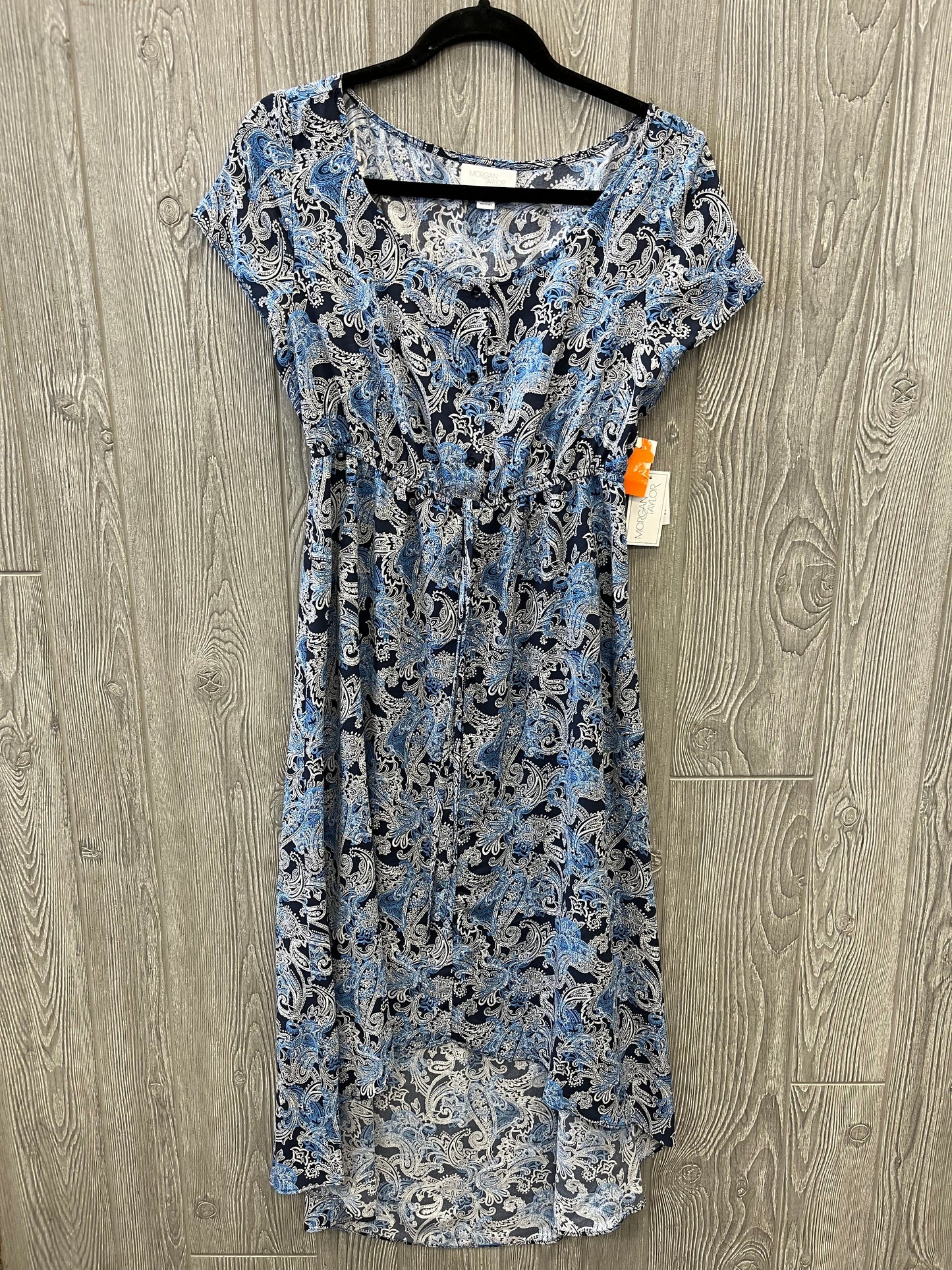 Dress Casual Midi By Morgan Taylor Size: M