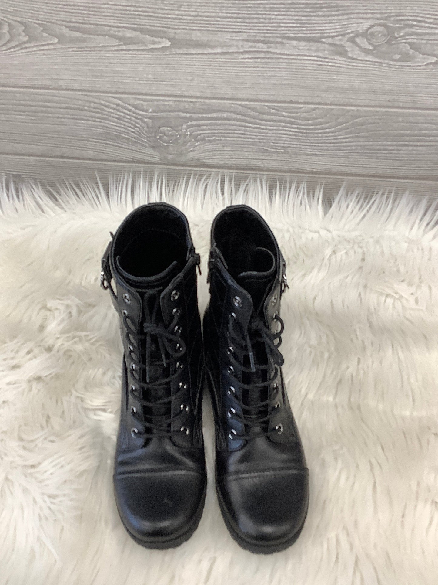 Boots Combat By Clothes Mentor Size: 7.5