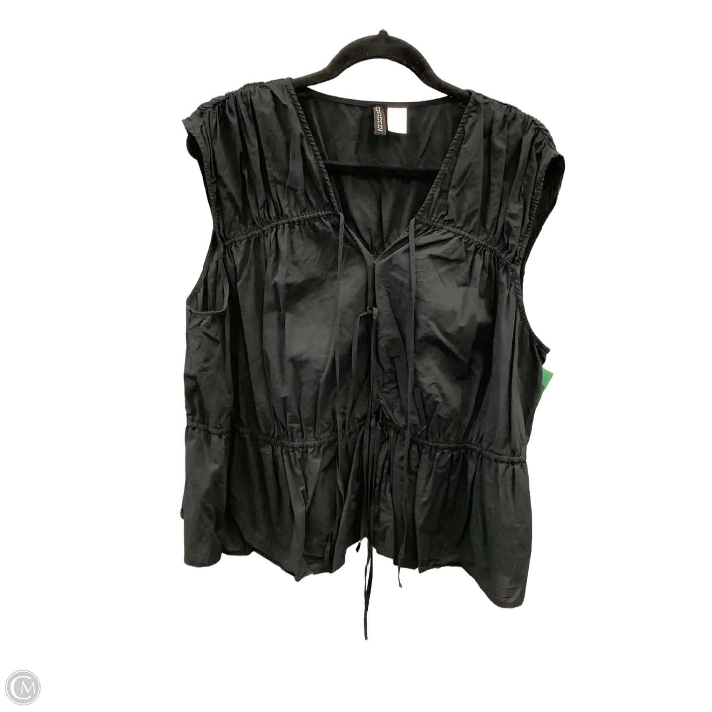 Top Sleeveless By Divided In Black, Size: L