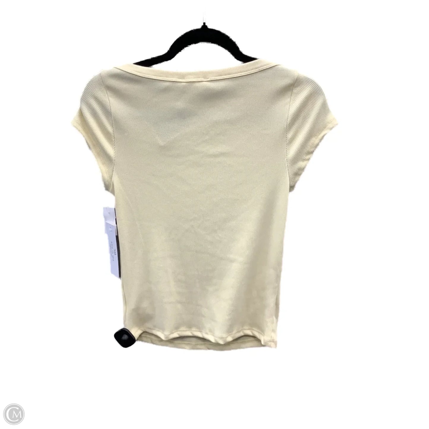 Top Short Sleeve By Clothes Mentor In Yellow, Size: M