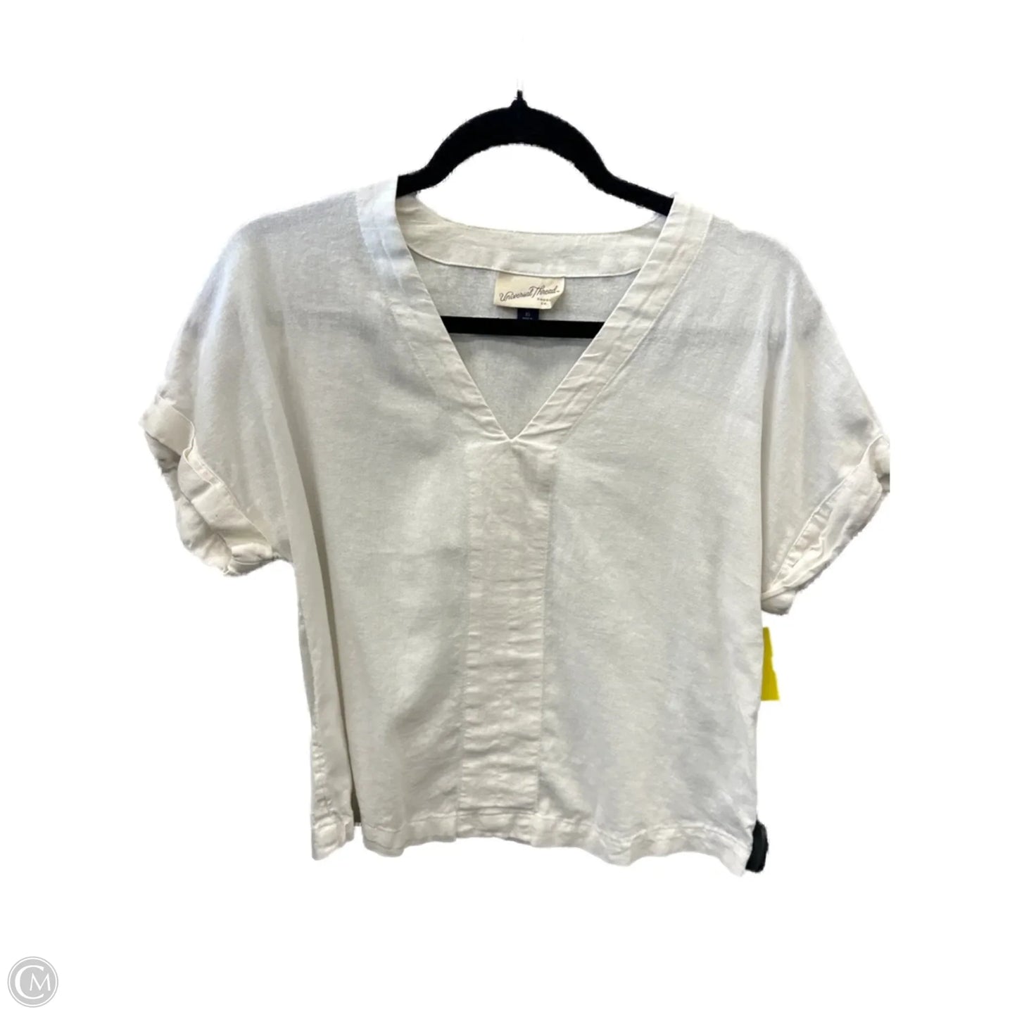 Top Short Sleeve By Universal Thread In White, Size: Xs