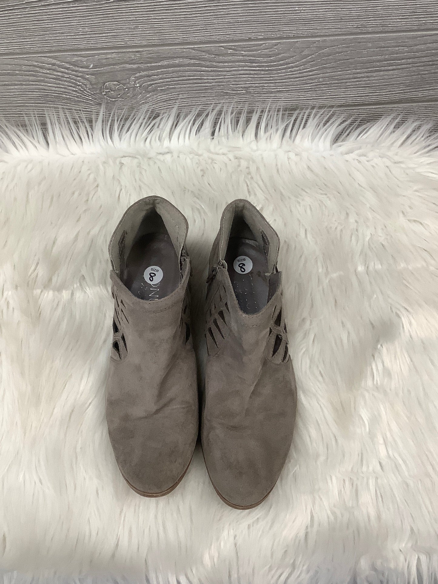 Boots Ankle Flats By Coconuts In Grey, Size: 8