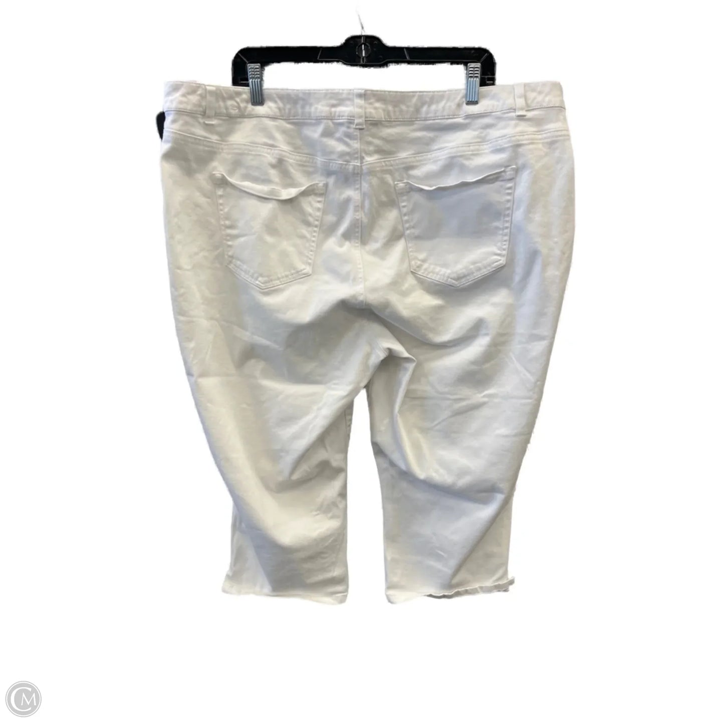 Capris By Lane Bryant In White, Size: 24