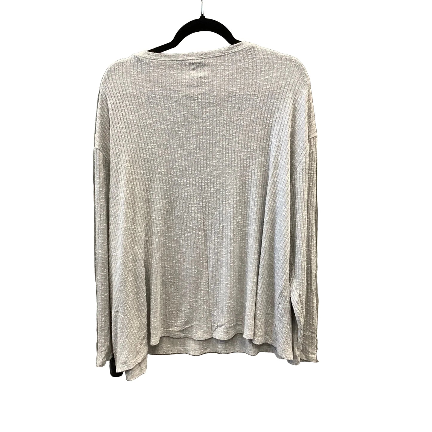 Top Long Sleeve By Maurices In Grey, Size: 2x