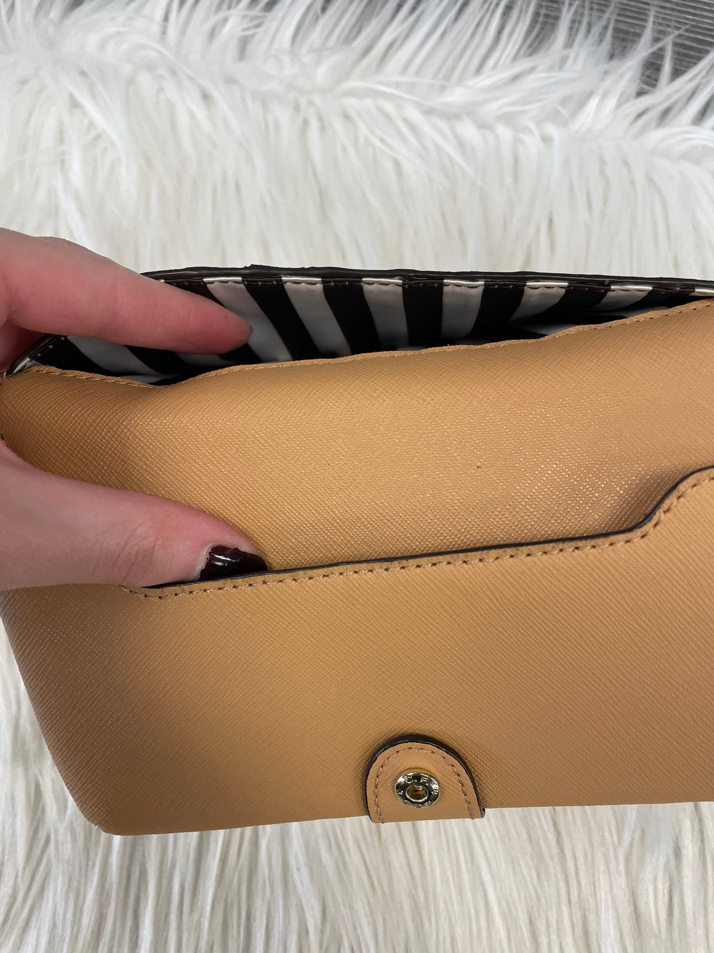 Wallet Designer By Henri Bendel Size: Medium
