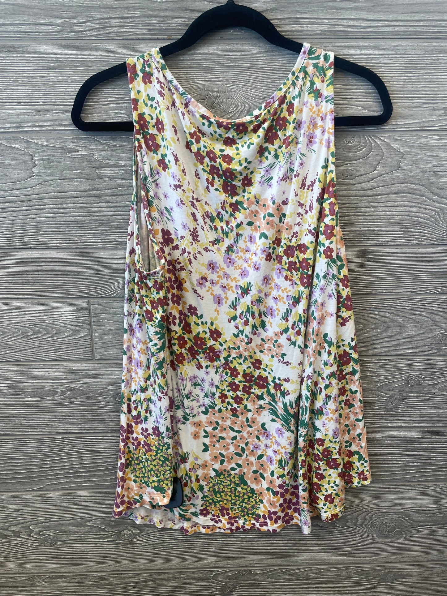 Top Sleeveless By Maurices Size: 2x