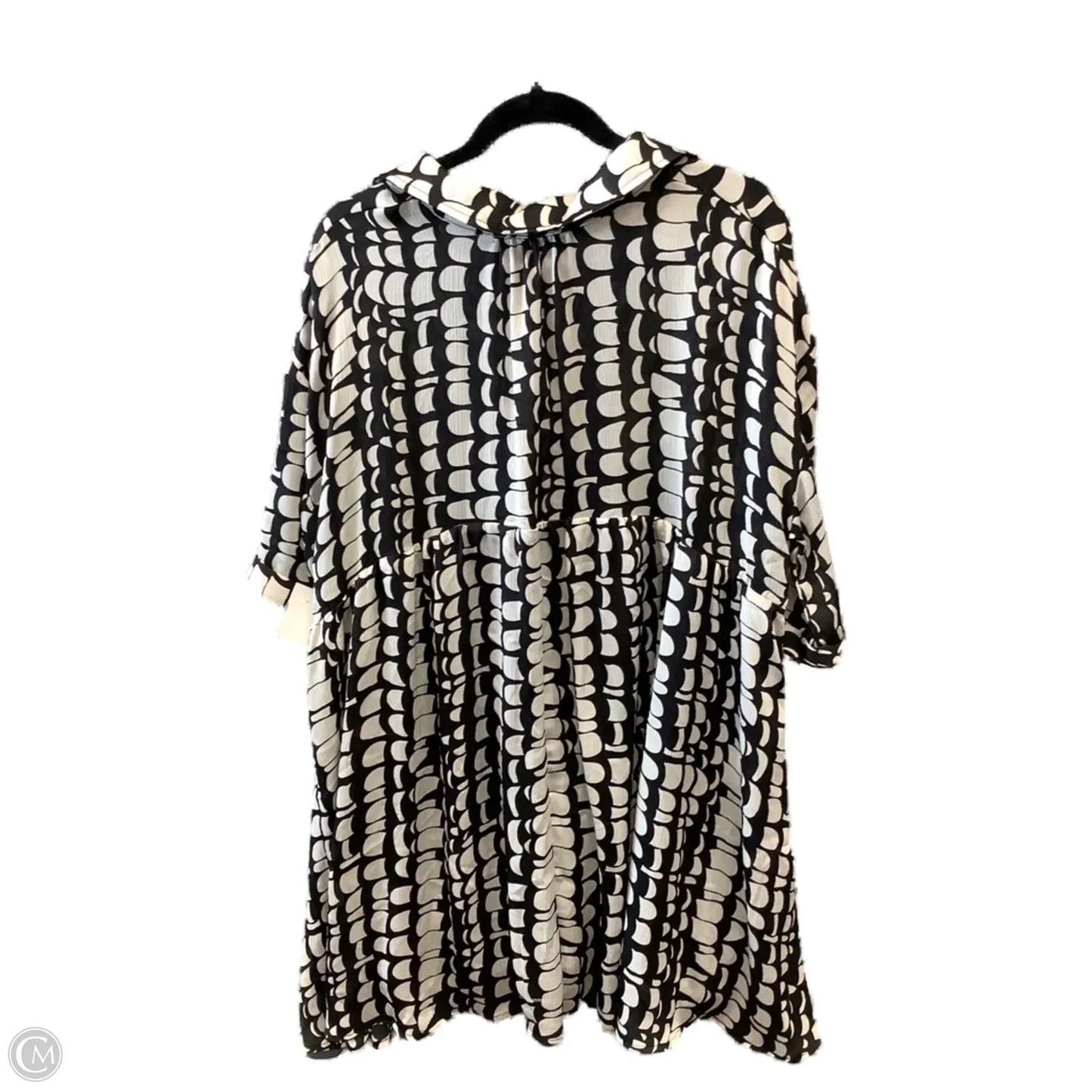 Dress Casual Short By Entro In Black, Size: L